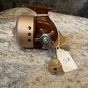 Vintage Quality Star Drag Spin Casting Reel